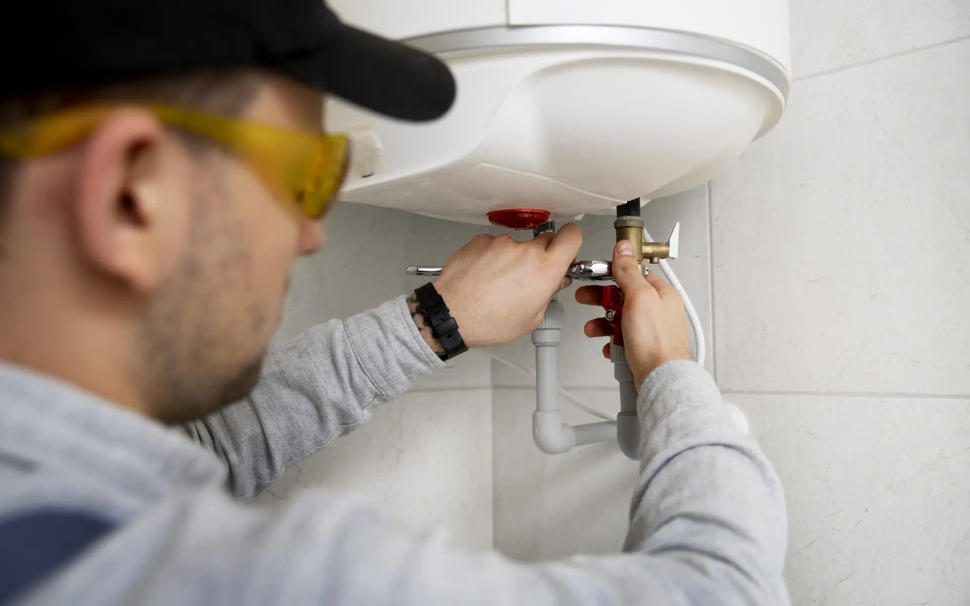 Changer ou entretenir son chauffe-eau à Grenoble